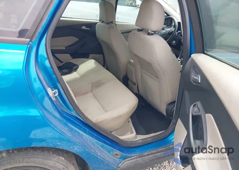 2016 Ford Focus Se из США, поврежденный, VIN 1FADP3FE2GL211832